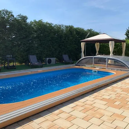 Lägenhet Fullhouse Apartmanhaz