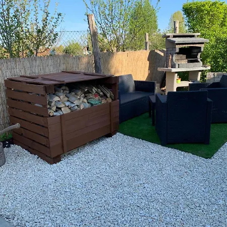 Fullhouse Apartmanhaz * Zamárdi