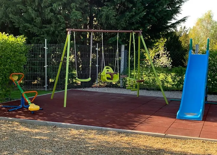 アパート Fullhouse Apartmanhaz